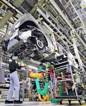 【2025最新】期間工の“リアルな実態”を公開｜年収・生活・口コミ・メーカー別特徴まで全まとめ